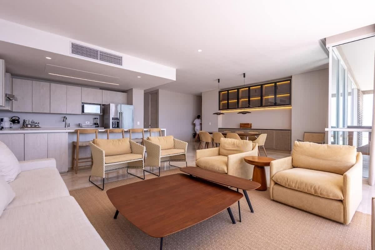 Caribbean Sea Views 3br Penthouse F1 *